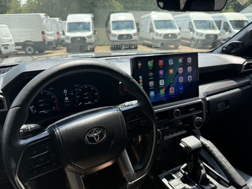 2025 Toyota 4Runner Image 28
