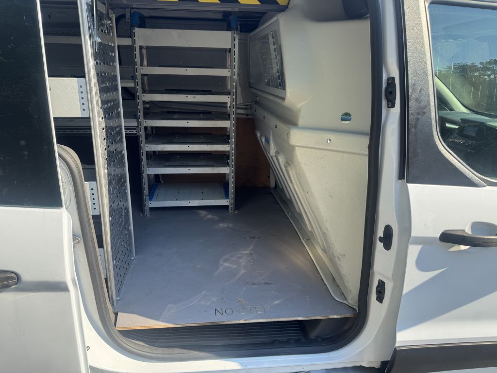 2019 Ford Transit Connect Image 17