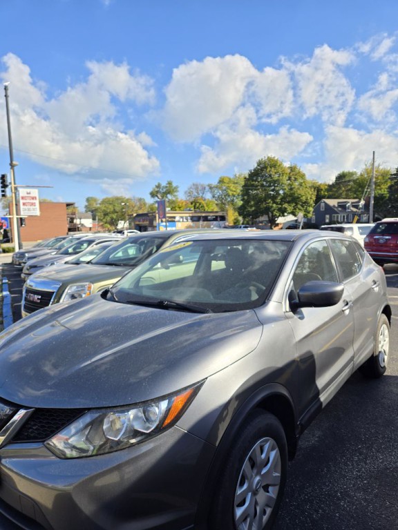 2018 Nissan Rogue Image 4