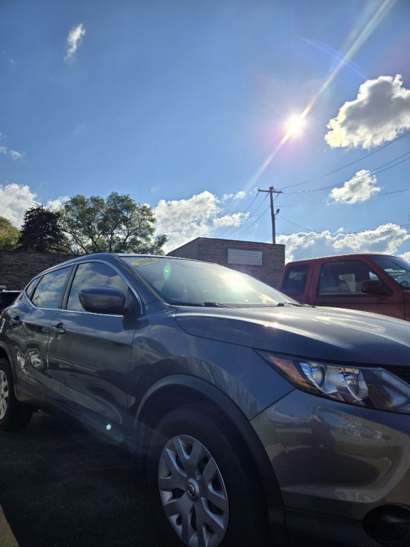 2018 Nissan Rogue Image 6