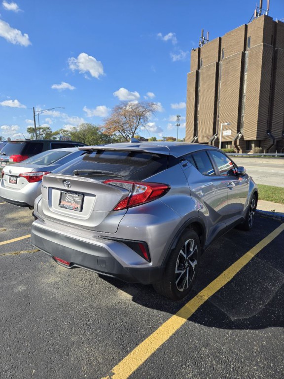 2018 Toyota C-HR Image 3
