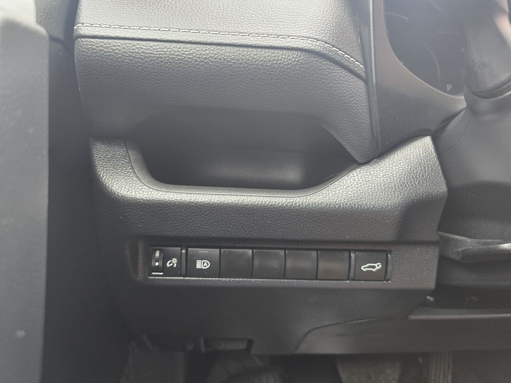 2023 Toyota Rav4 Image 19