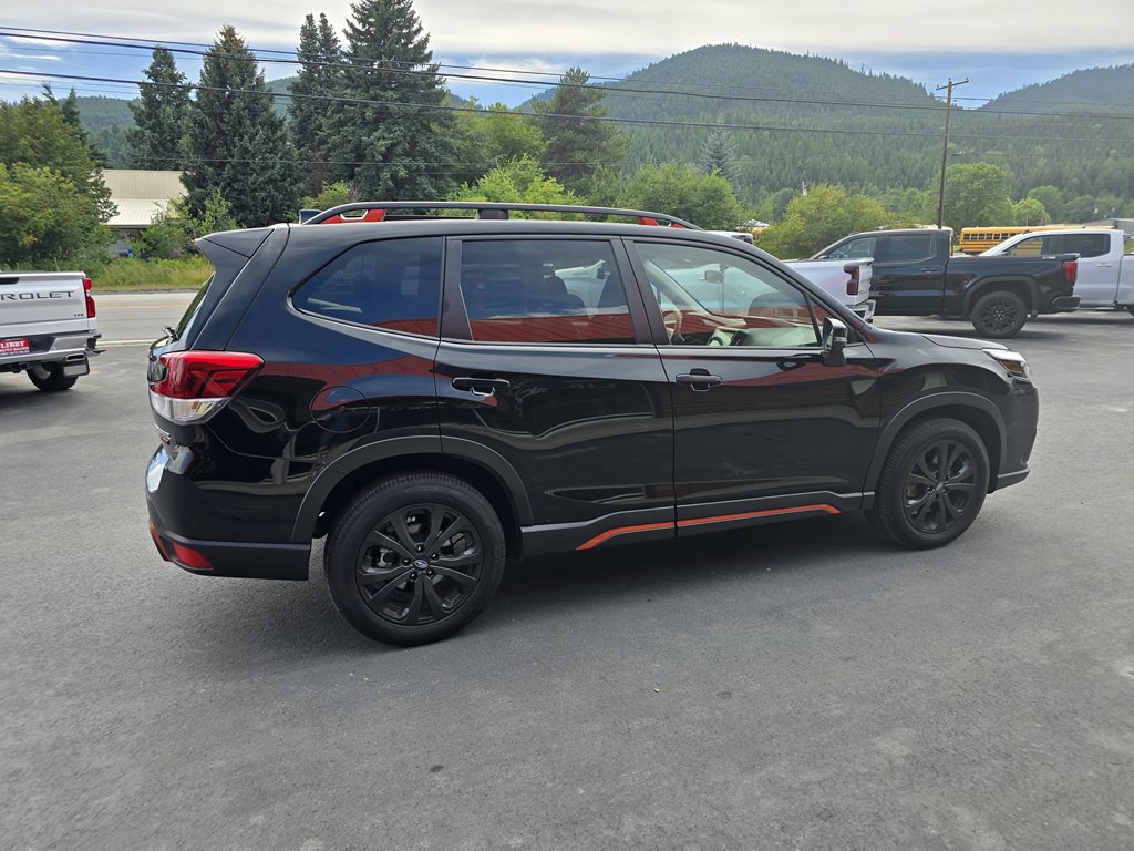 2024 Subaru Forester Image 4