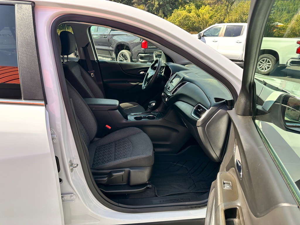 2023 Chevrolet Equinox Image 5