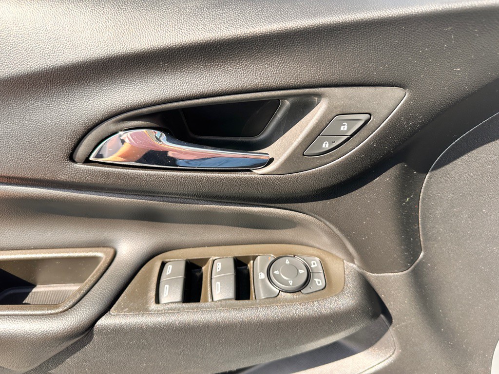 2023 Chevrolet Equinox Image 17