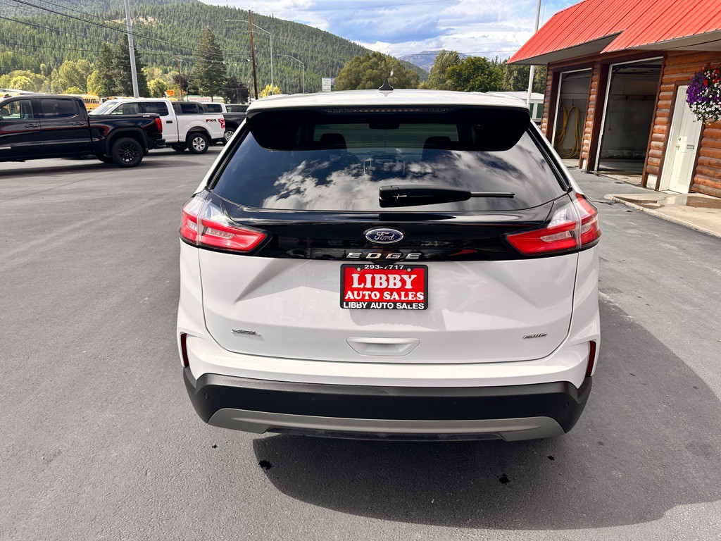 2024 Ford Edge Image 7