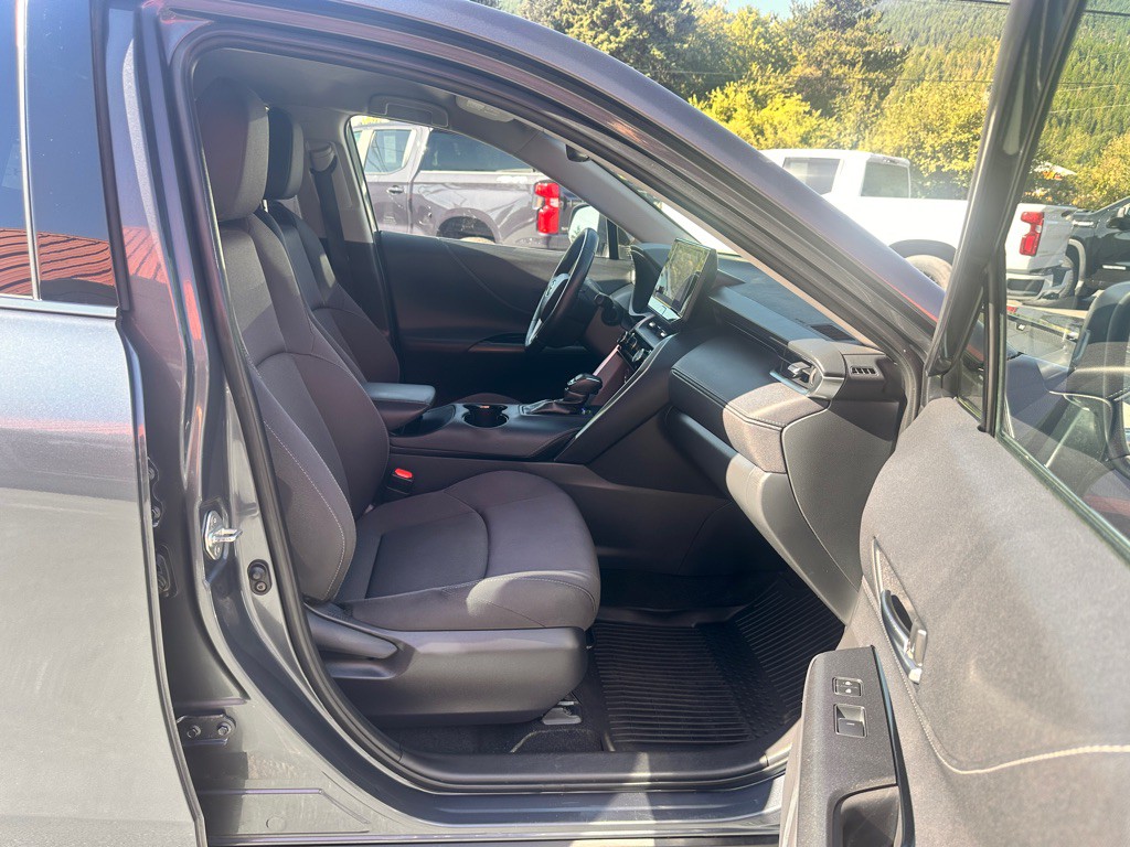 2024 Toyota Venza Image 5