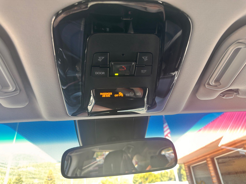 2024 Toyota Venza Image 20