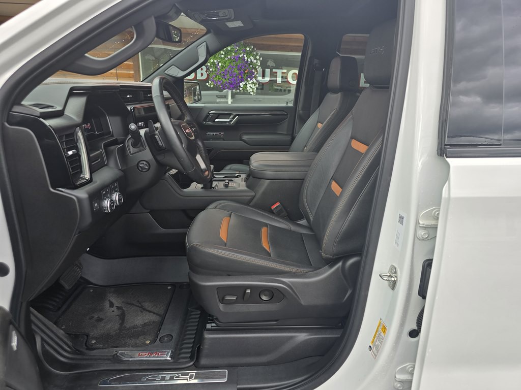 2023 GMC Sierra Image 12