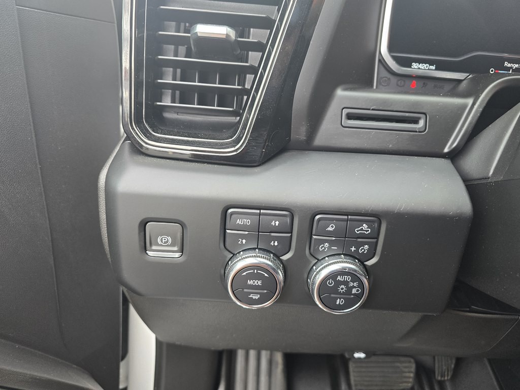 2023 GMC Sierra Image 19