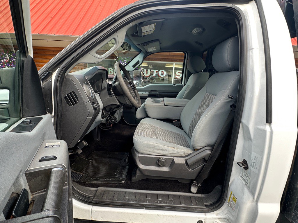 2014 Ford F-350 Image 9