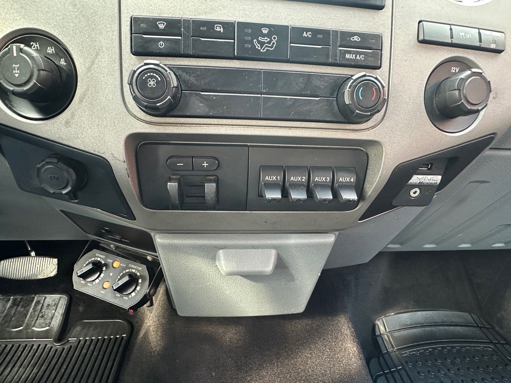 2014 Ford F-350 Image 12