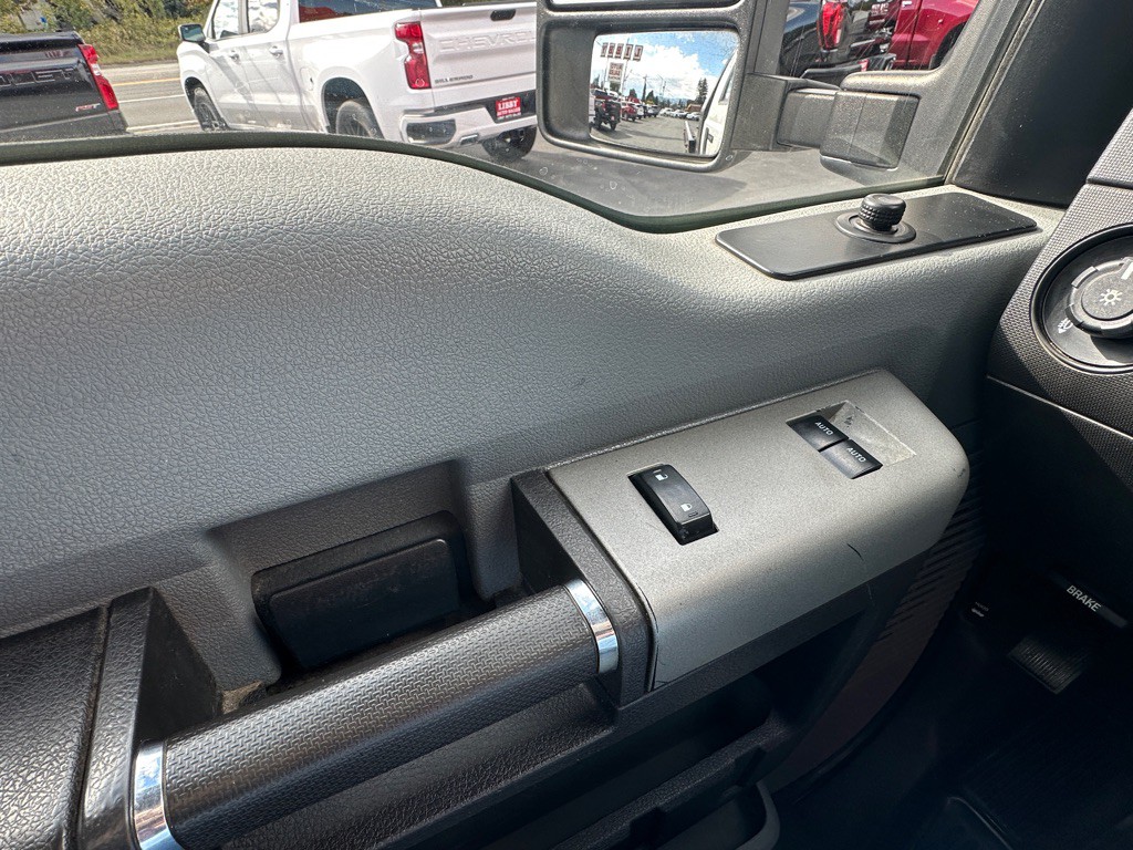 2014 Ford F-350 Image 15