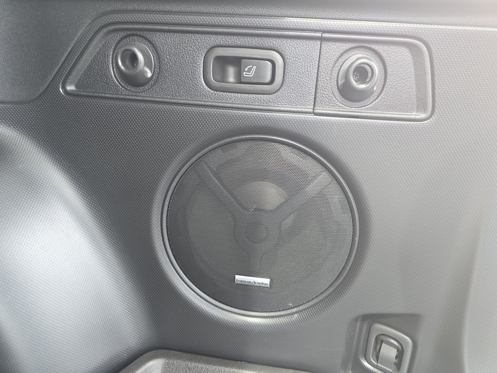 2024 Subaru Forester Image 10