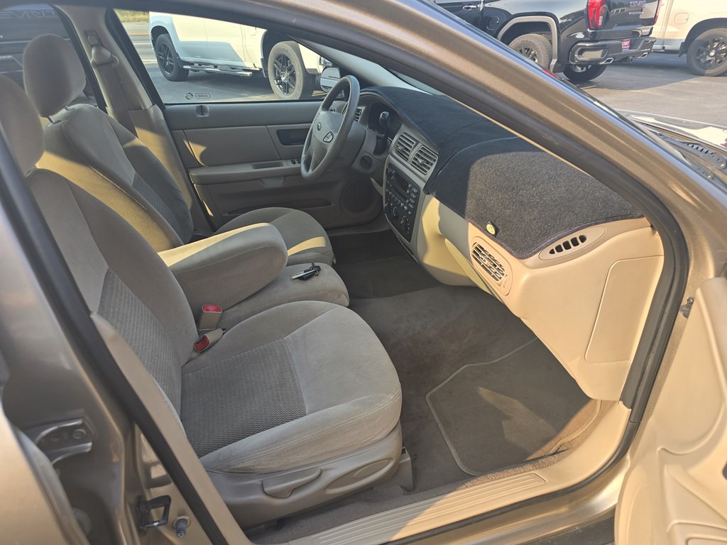2003 Ford Taurus Image 7