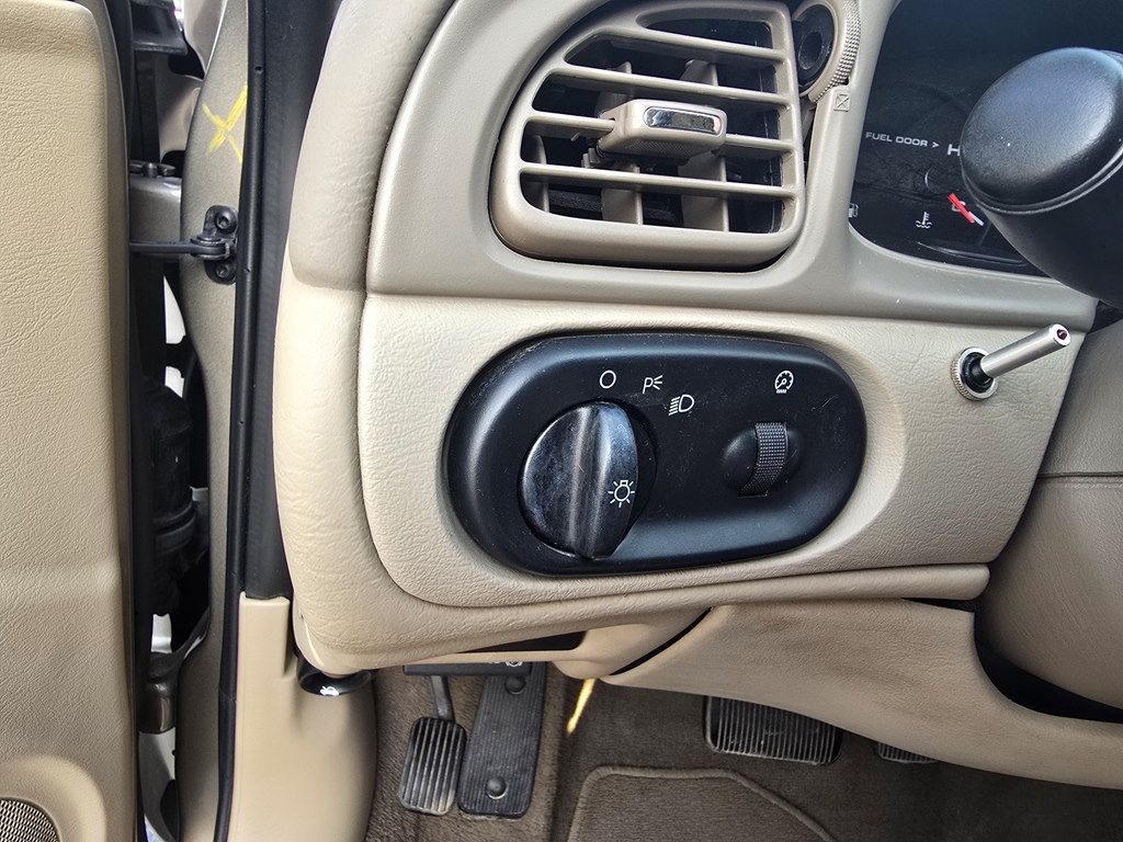 2003 Ford Taurus Image 16
