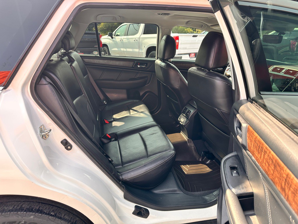 2018 Subaru Outback Image 6