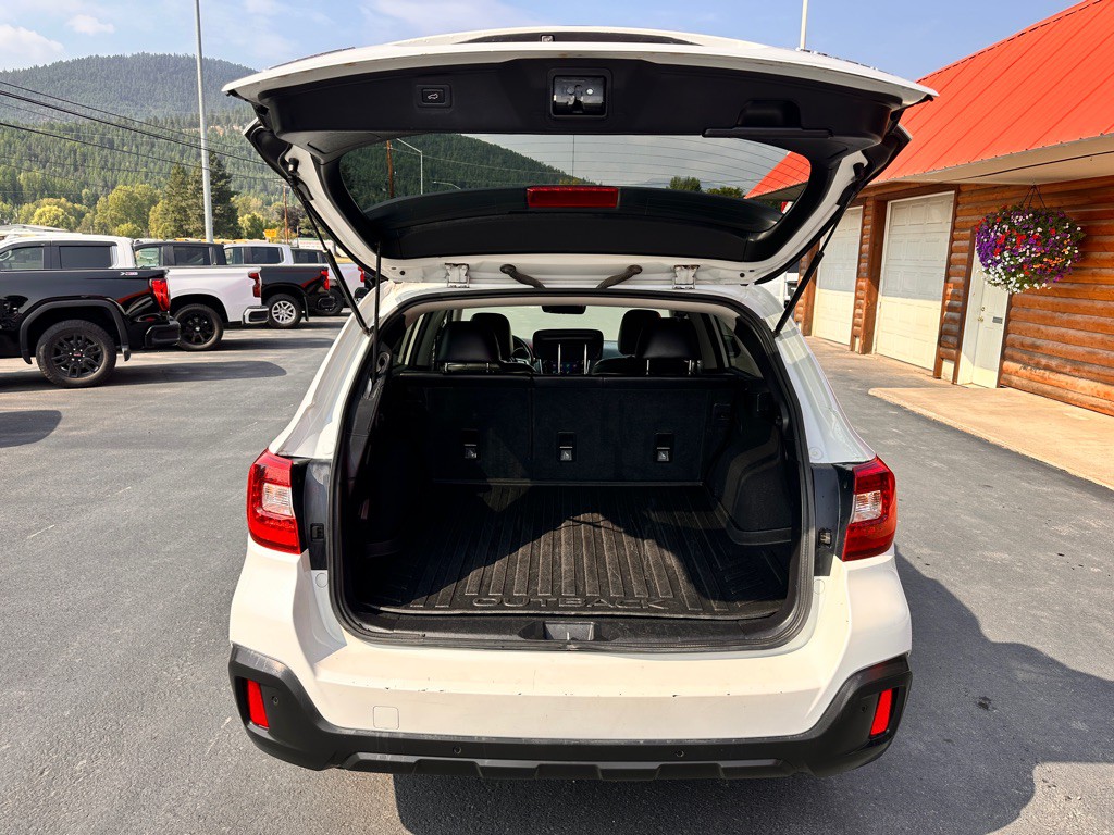 2018 Subaru Outback Image 8