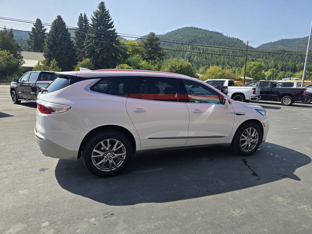 2023 Buick Enclave Image 4