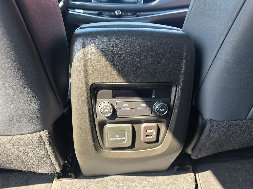 2023 Buick Enclave Image 13
