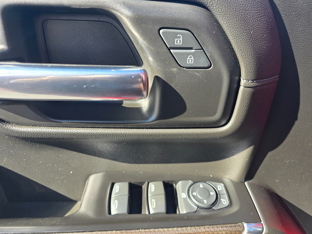 2019 Chevrolet Silverado 1500 Image 17