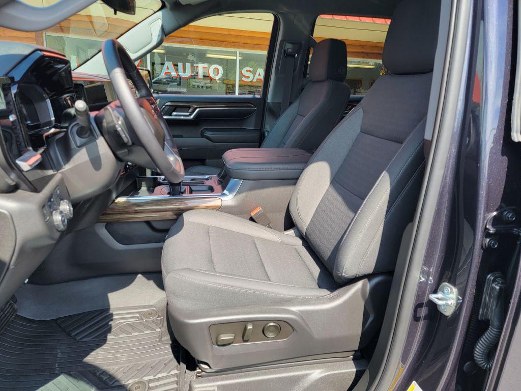 2023 Chevrolet Silverado 1500 Image 11
