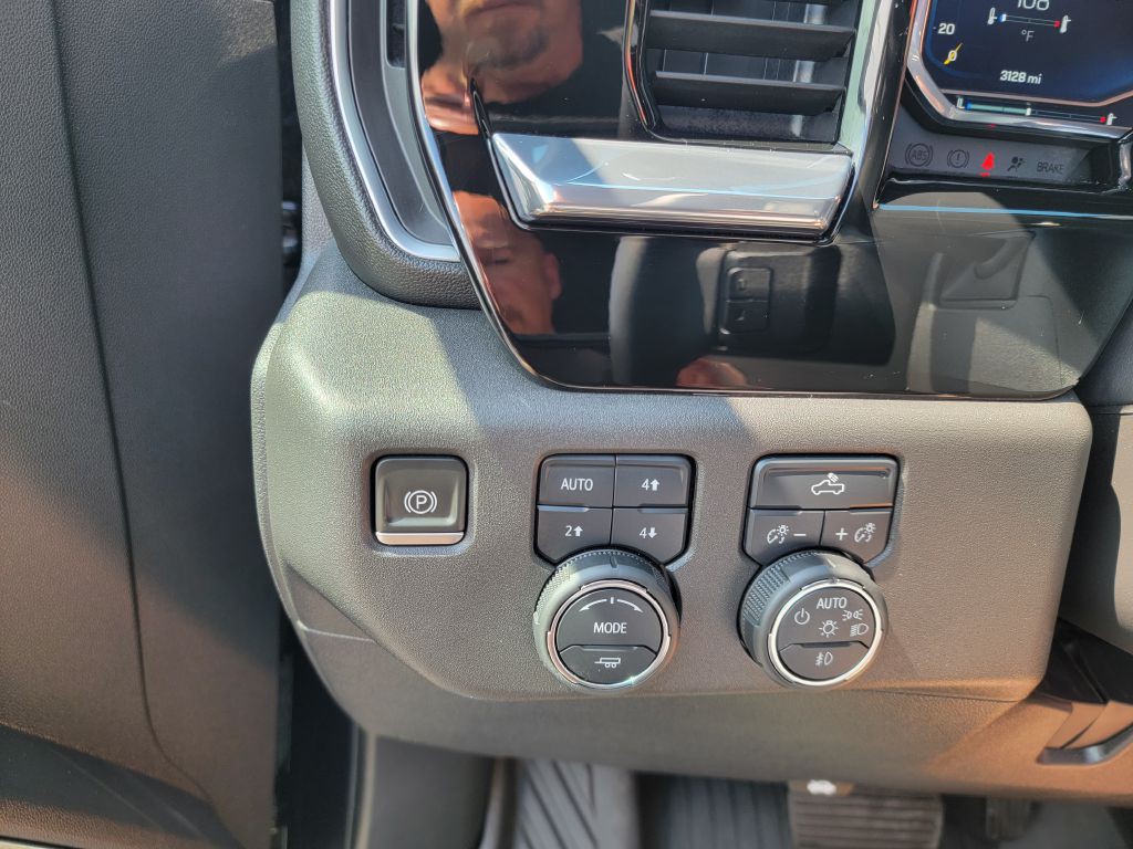 2023 Chevrolet Silverado 1500 Image 18