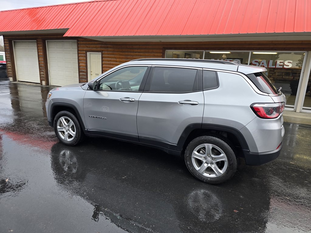 2024 Jeep Compass Image 9