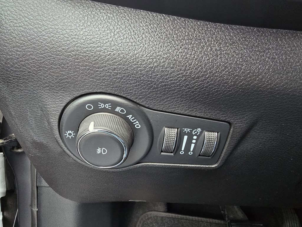 2024 Jeep Compass Image 18