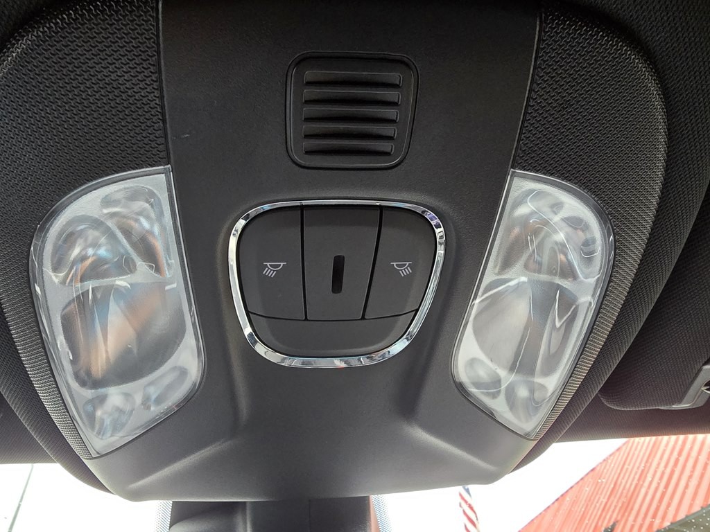 2024 Jeep Compass Image 21