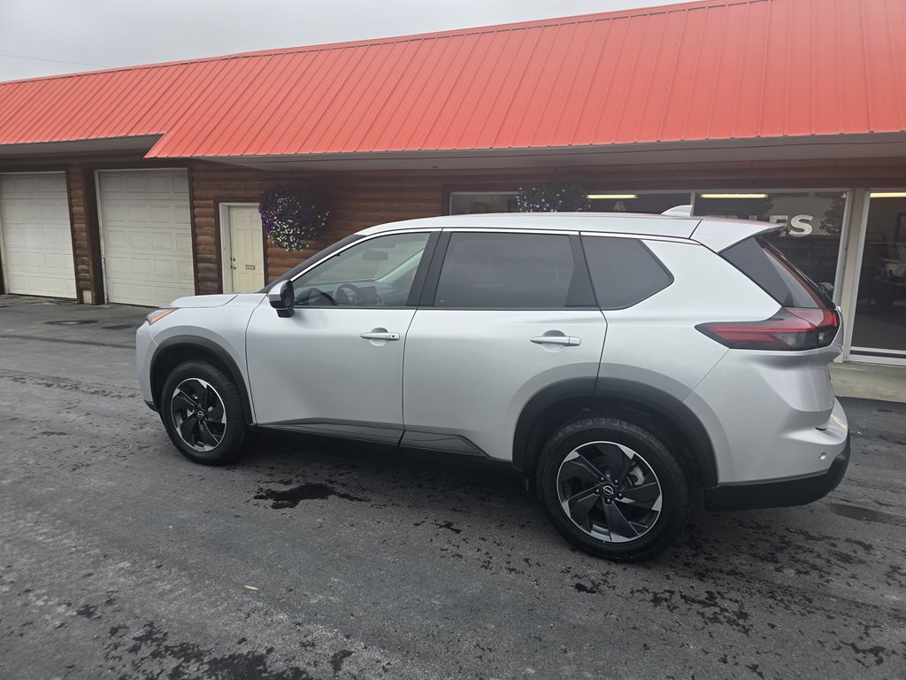 2025 Nissan Rogue Image 6