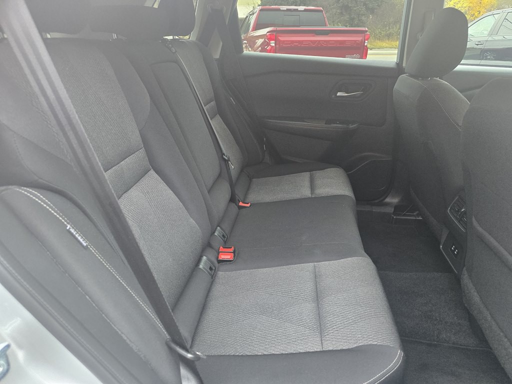 2025 Nissan Rogue Image 8