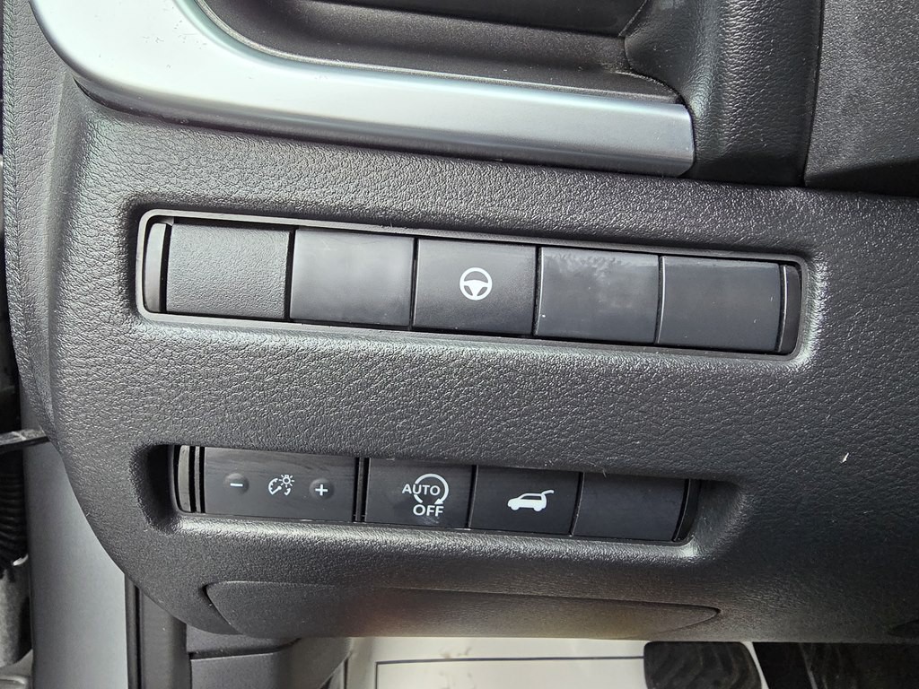 2025 Nissan Rogue Image 19