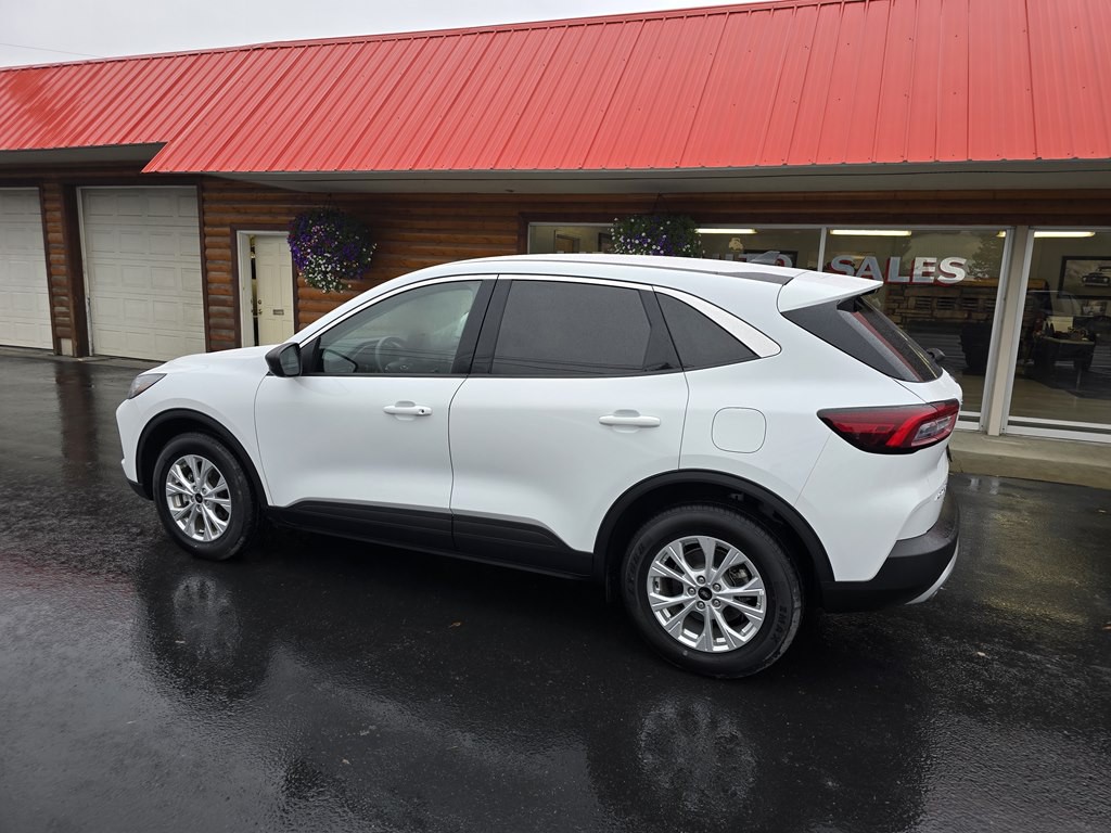 2023 Ford Escape Image 6