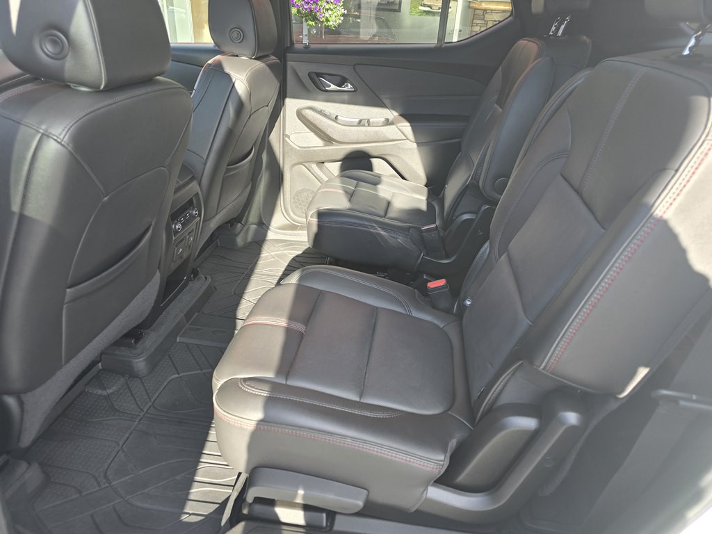 2023 Chevrolet Traverse Image 13