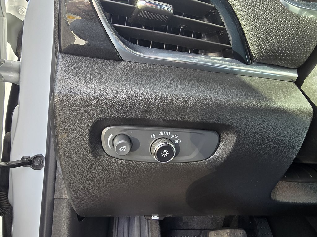 2023 Chevrolet Traverse Image 22