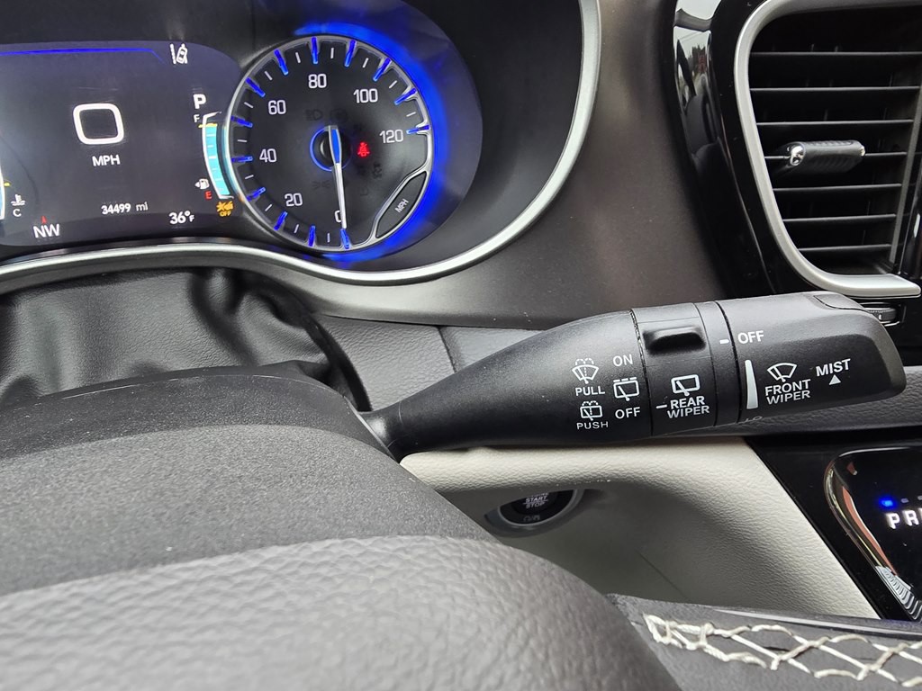 2024 Chrysler Pacifica Image 22