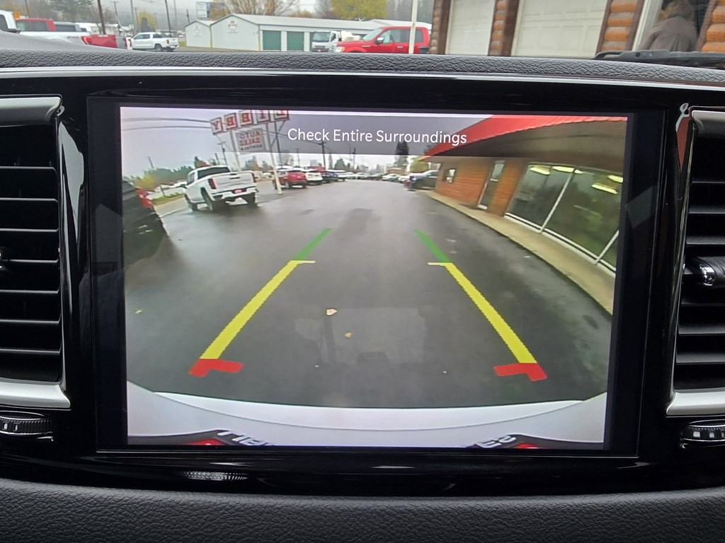 2024 Chrysler Pacifica Image 48