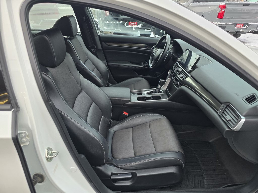 2019 Honda Accord Image 7