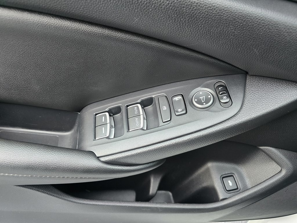 2019 Honda Accord Image 16