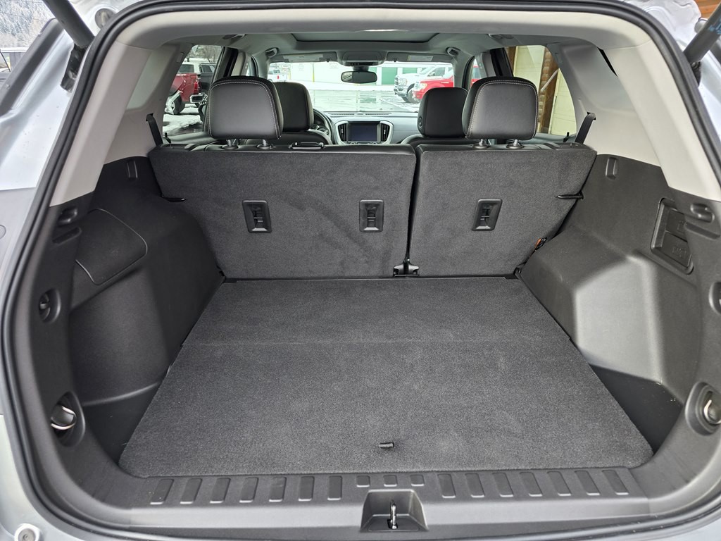 2023 GMC Terrain Image 9