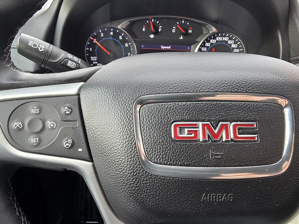 2023 GMC Terrain Image 17