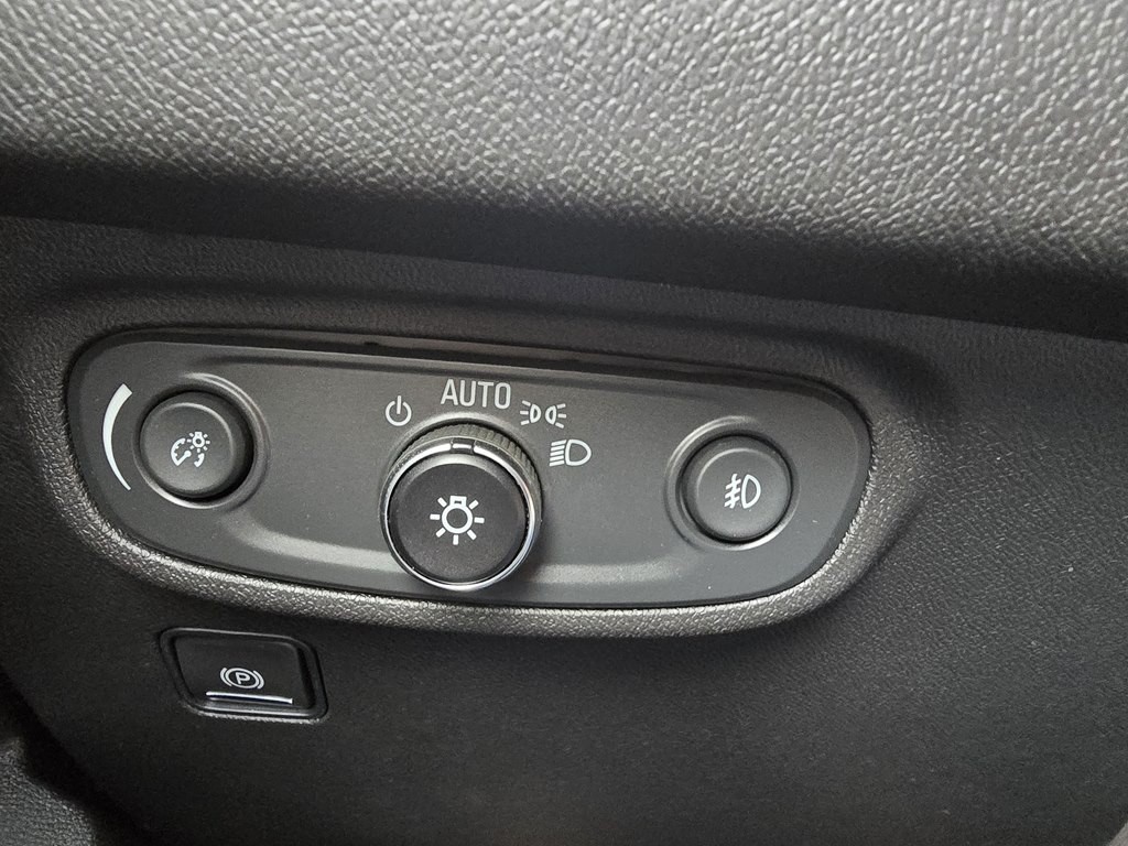 2023 GMC Terrain Image 19