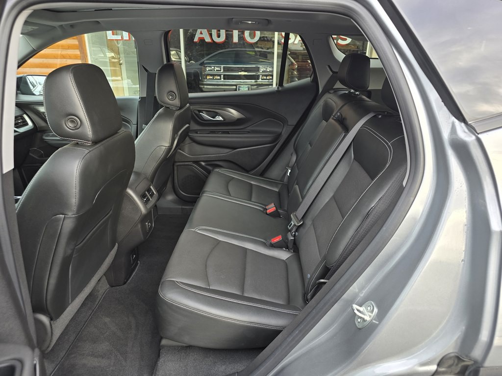 2023 GMC Terrain Image 37
