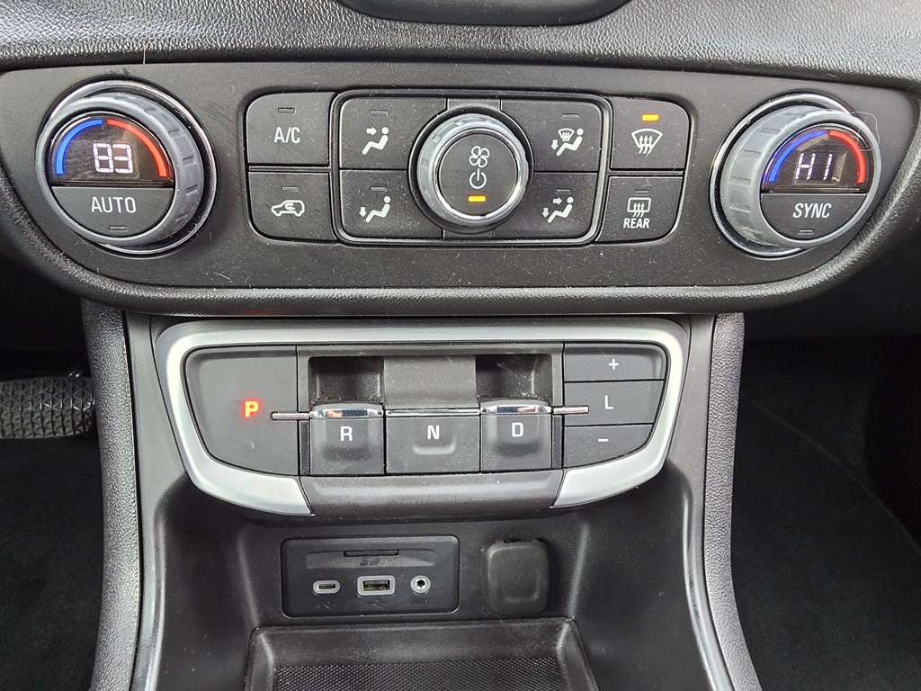 2023 GMC Terrain Image 41