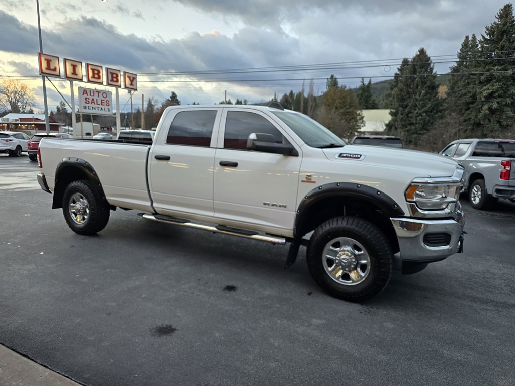 2021 RAM 3500 Image 3