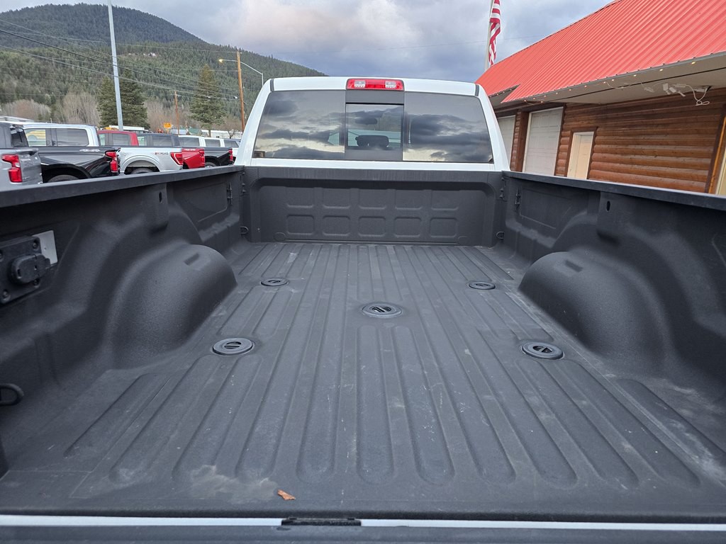 2021 RAM 3500 Image 9
