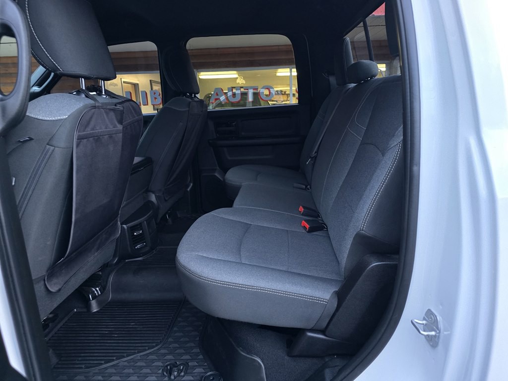 2021 RAM 3500 Image 10