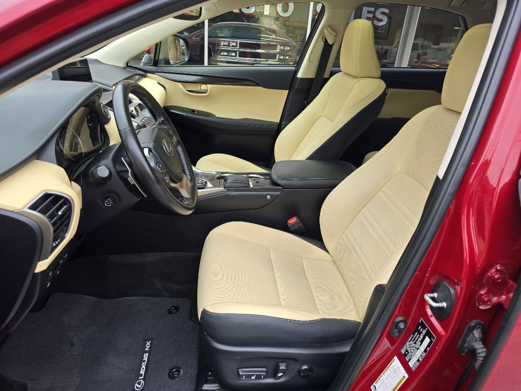 2021 Lexus NX 300 Image 12