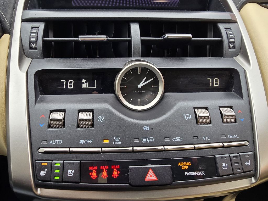 2021 Lexus NX 300 Image 15